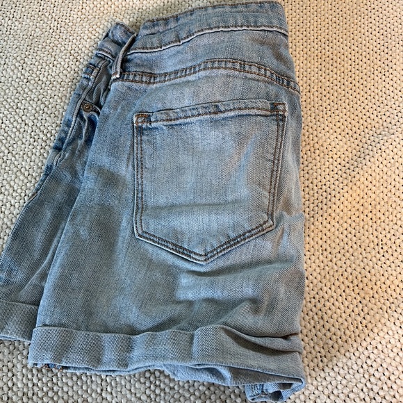 buttonfly jean shorts - Picture 2 of 3